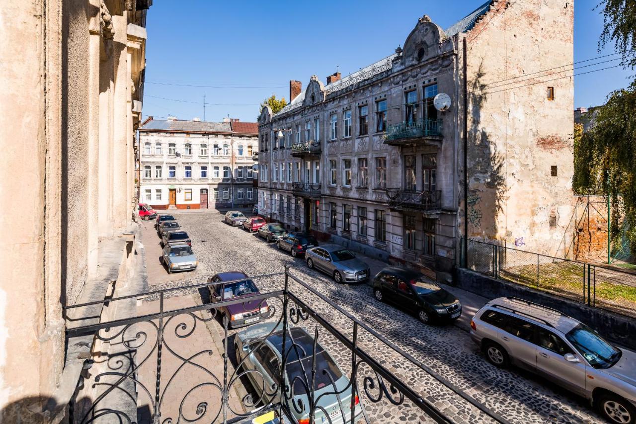 Квартира В Центрі З Дизайнерським Ремонтом Lviv Dış mekan fotoğraf